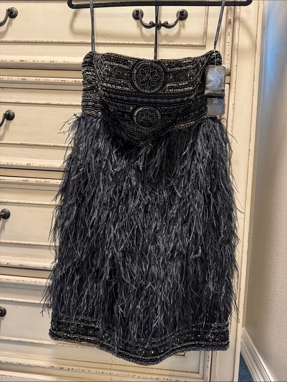 Sue Wong Black Strapless Beaded Feather Dress